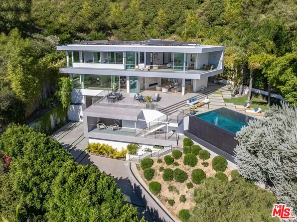 1895 Rising Glen Rd, Los Angeles, CA 90069