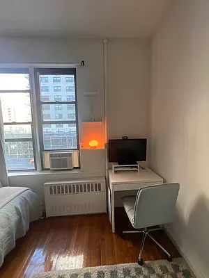 Rented by HOLTON REAL ESTATE INC. | media 26