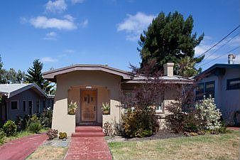 Exterior :: 4423 Moraga Avenue