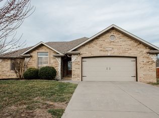 3813 W Timberline St, Springfield, MO 65807