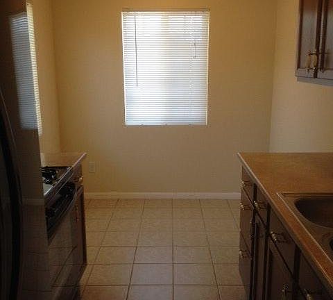 Dining area in kitchen