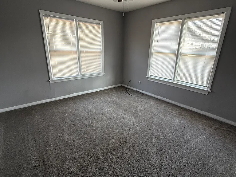 1806 Rose St — Photo 9
