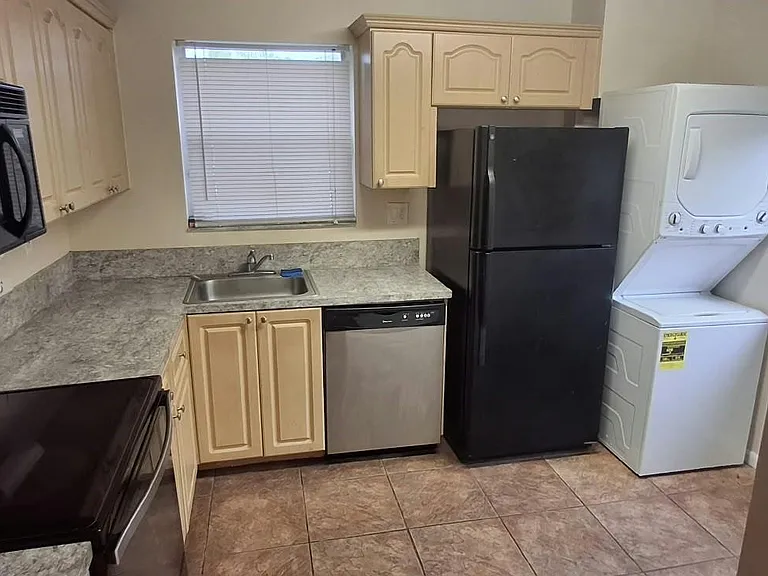 1276 SW 113th Ter #104 — Photo 12