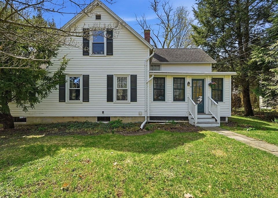 1st image of 35 Taylor St