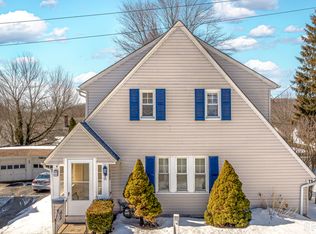 55 Bronx Avenue, Waterbury, CT 06705