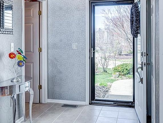 3rd image of 8709 Chesea Ct