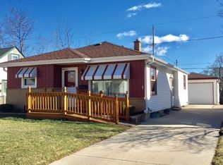 1216 S 93rd St, West Allis, WI 53214