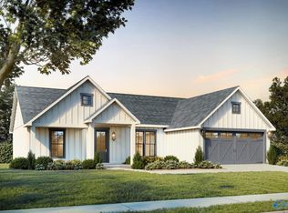 28 Merrimac Dr, Piedmont, AL 36272