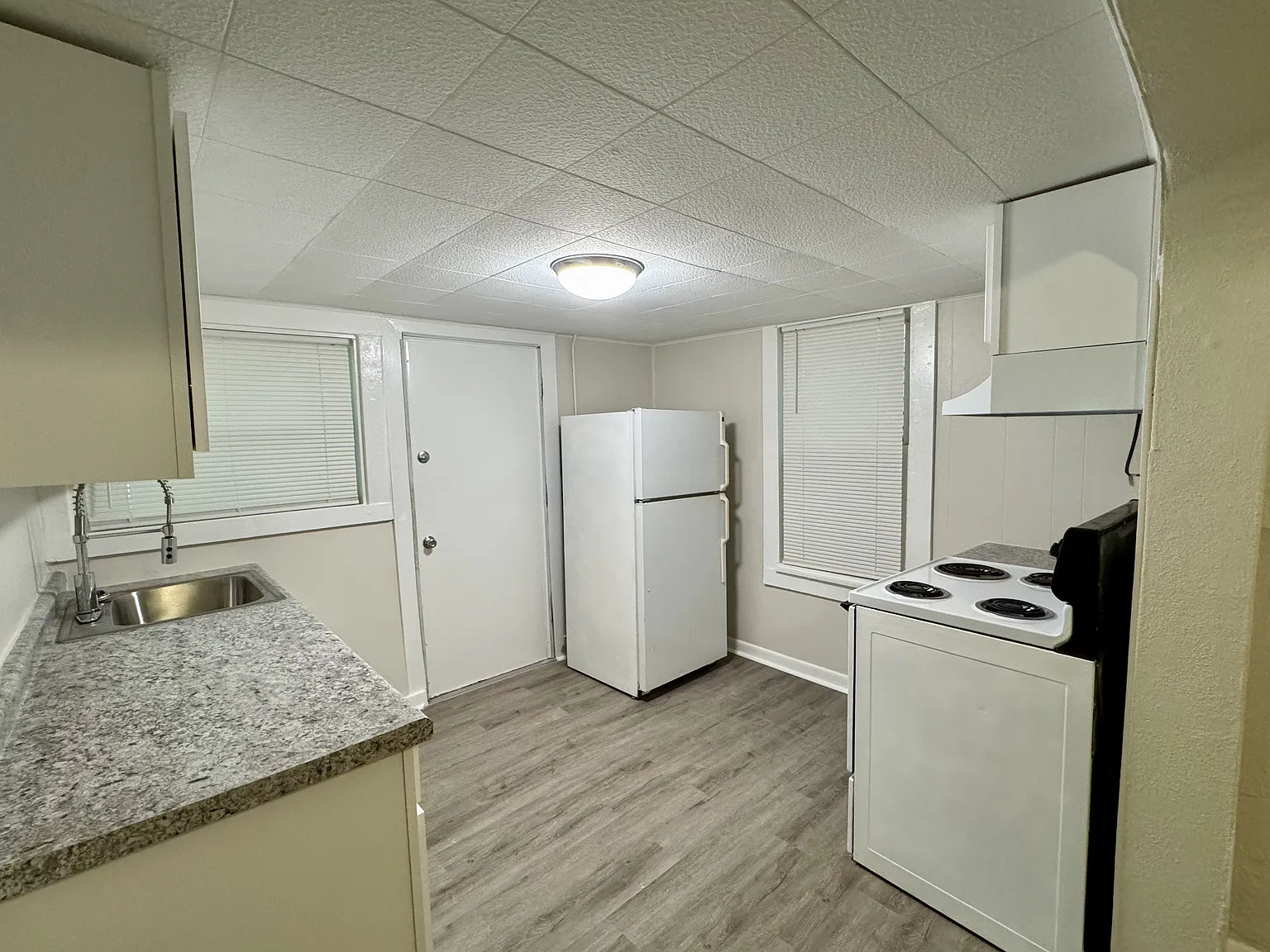 1 bed, 668 sqft, $1,275 — Photo 3