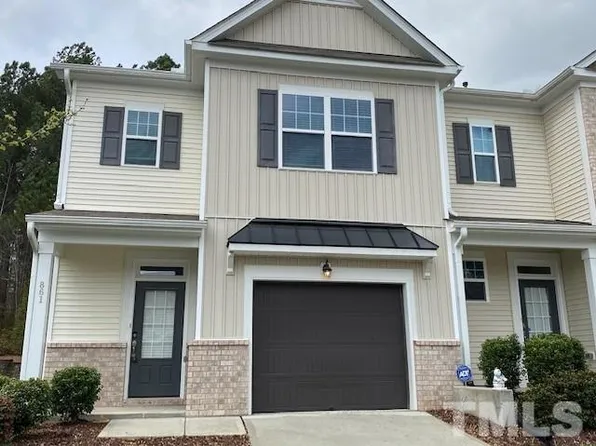 861 Saratoga Dr, Durham, NC 27704