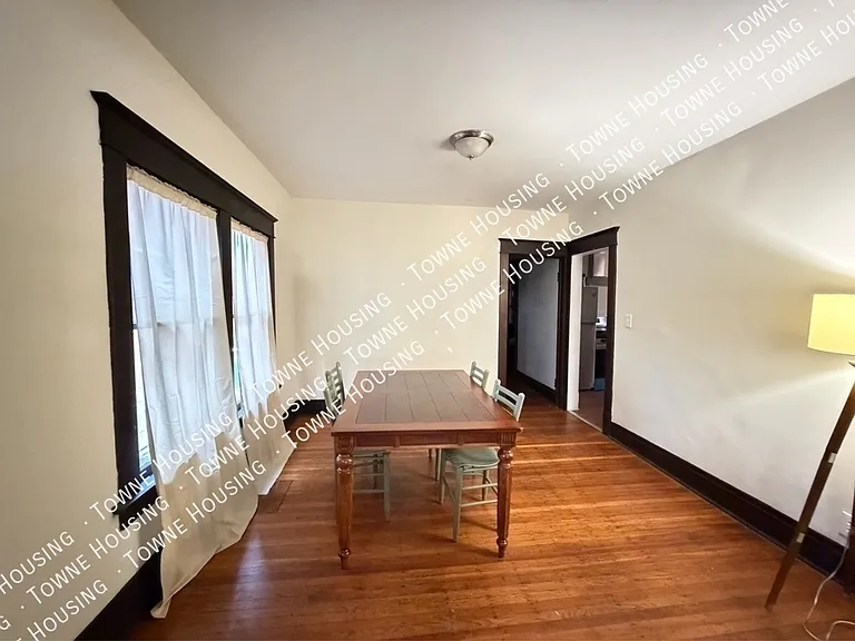 99 Custer St #1 — Photo 7