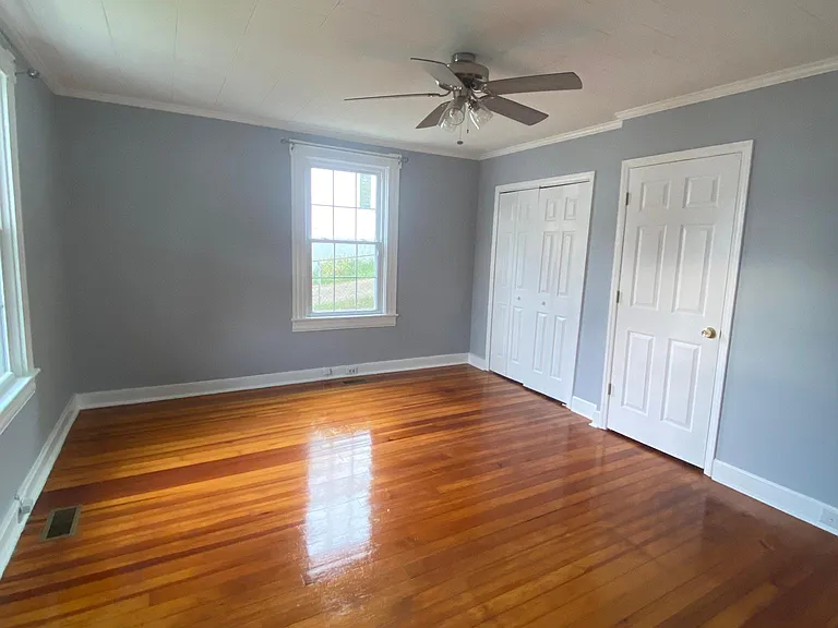 57 Ashlawn Dr — Photo 13