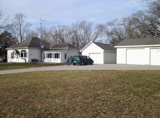 410 E 2nd St, Firth, NE 68358