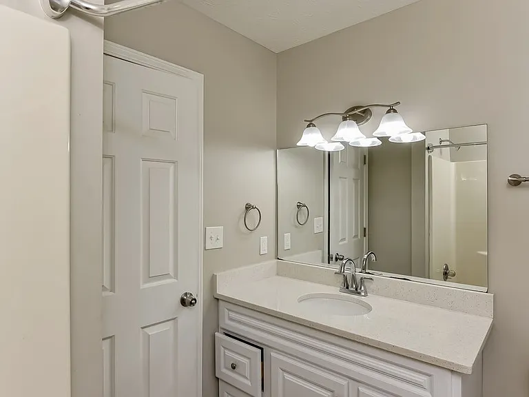 3811 Eden Glen Dr SE — Photo 15