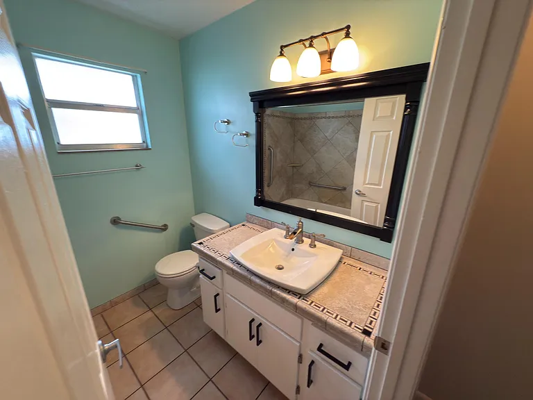 2819 SW Cornell Ave — Photo 18