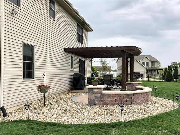 4th image of 53067 Wildgarden Ct