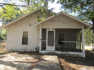 1600 S Willow St, Pine Bluff, AR 71603