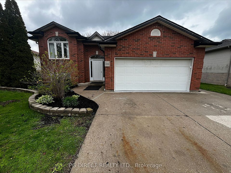 1st image of 844 Cottage Grove Ave