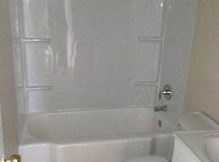 2895 Northglen Dr, Columbus, OH 43224