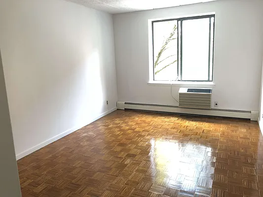 Rented by 18 REALTY | media 4