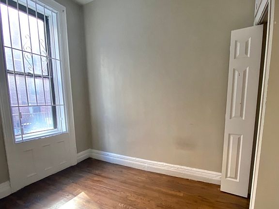 4th image of 433 E 80th St APT 5A