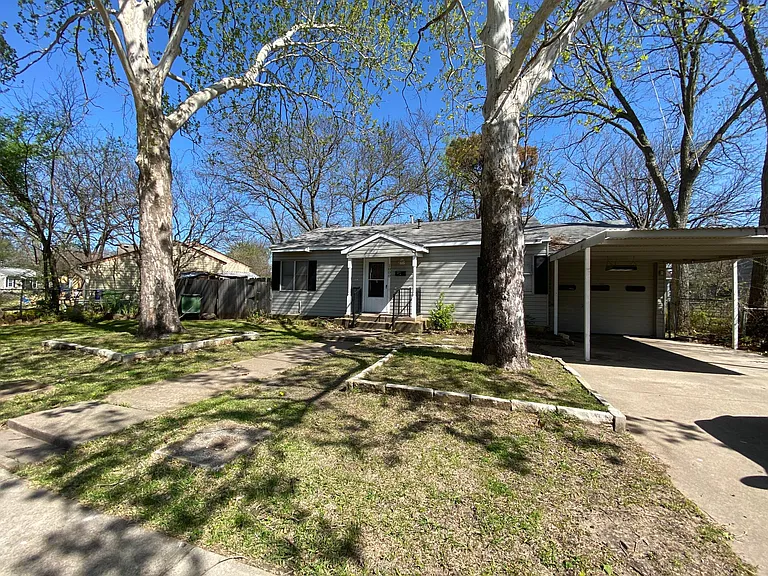 1000 Belmont Dr — Photo 14