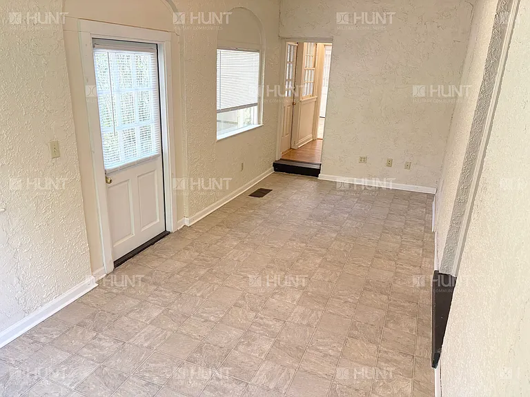 302 Inner Cir — Photo 18