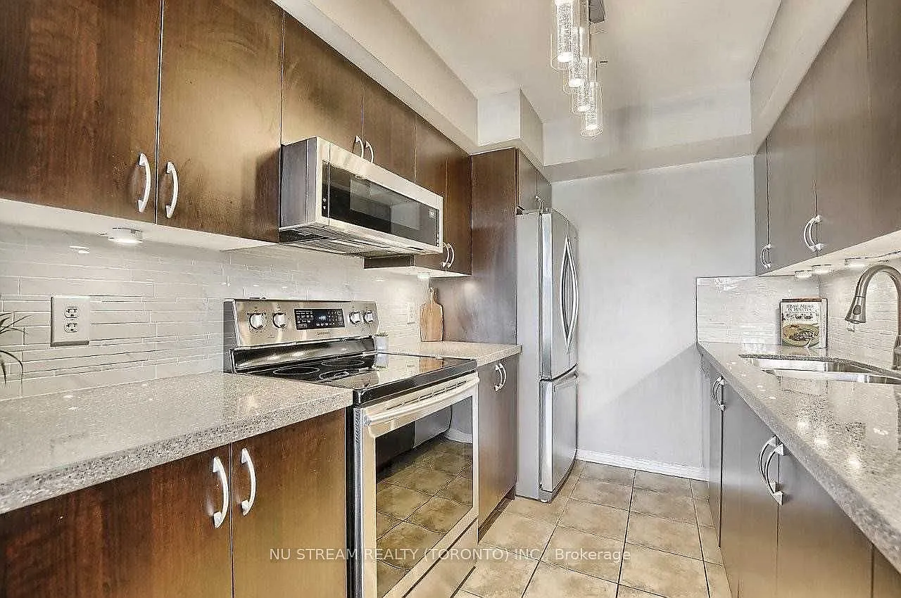 2 bed, $2,400 — Photo 2