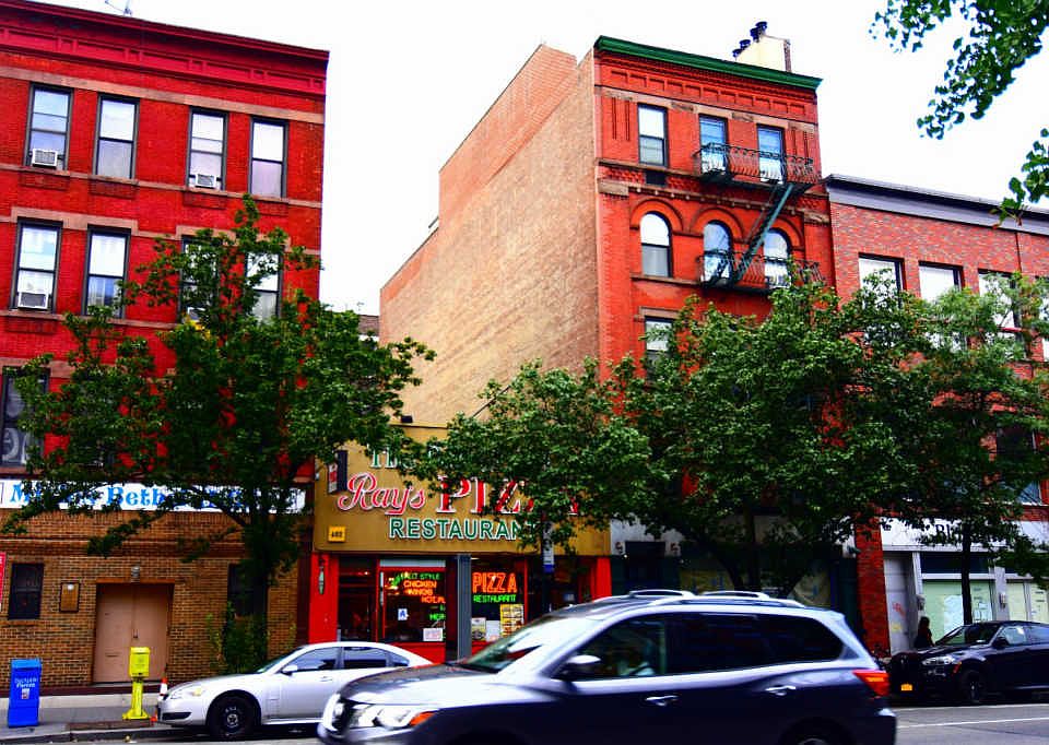 Building Photo 3
