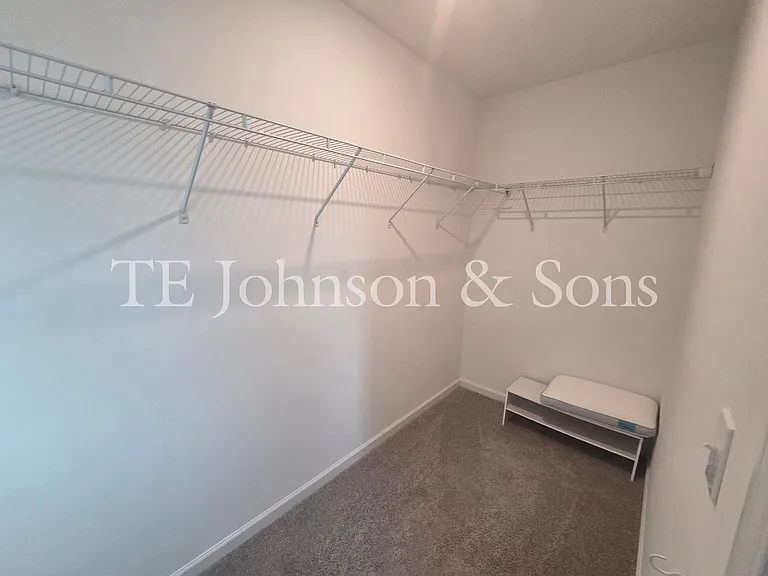 223 Latrobe Ln — Photo 26