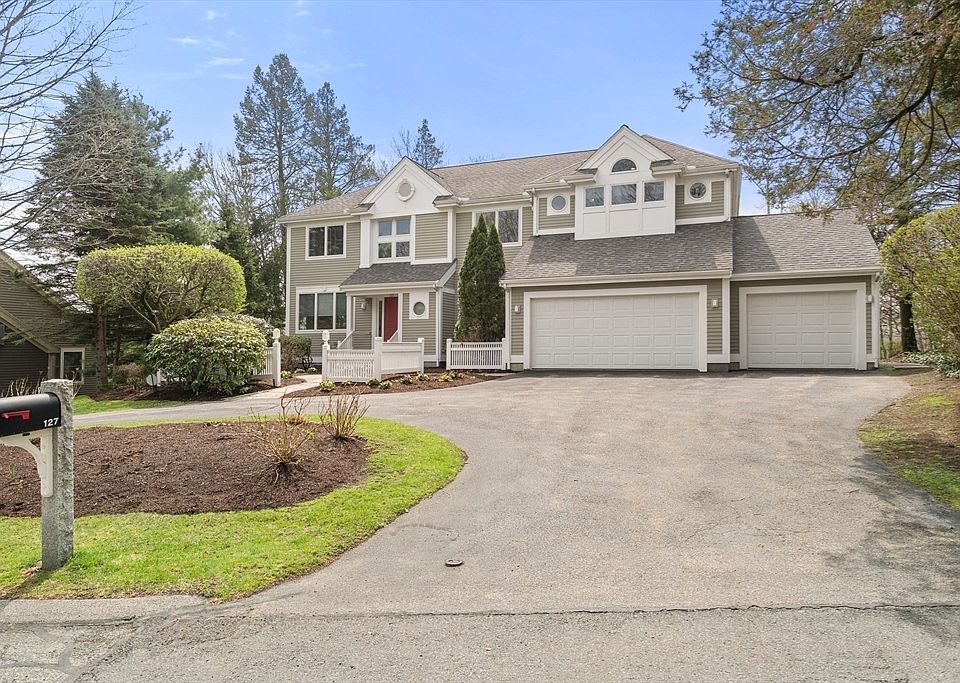 1st image of 127 Huntington Rd