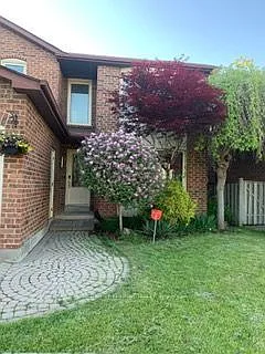 600 York Hill Blvd — Photo 1