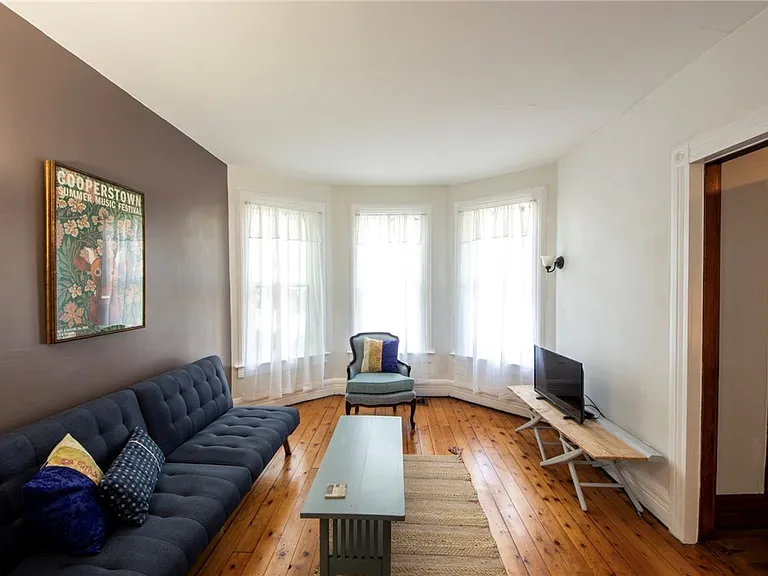 35 Cherry St — Photo 10
