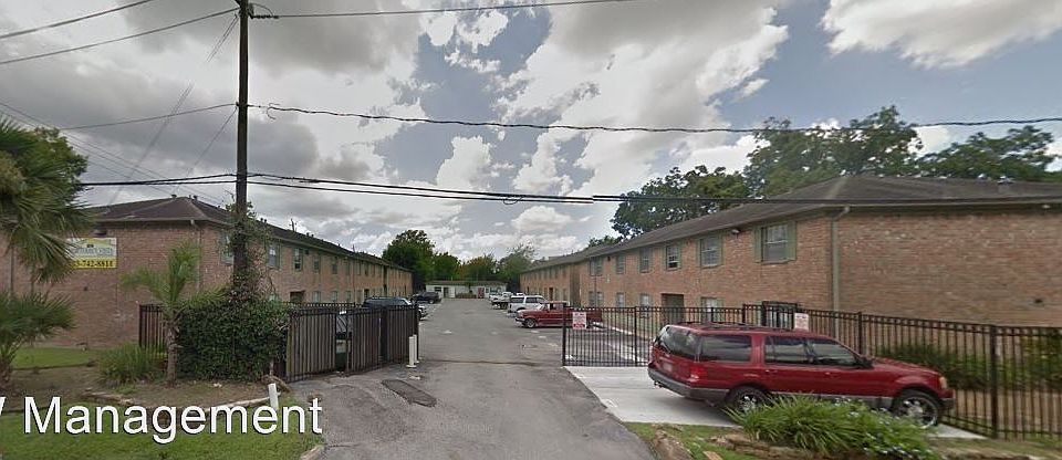 2nd image of 4503 Werner St APT 21