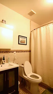 Rented by Space Real Estate | media 25