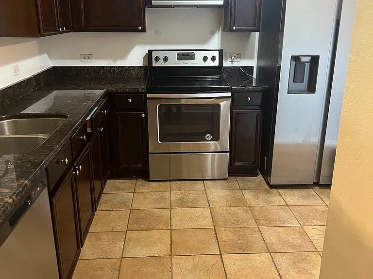 7646 Concordia Ln — Photo 9