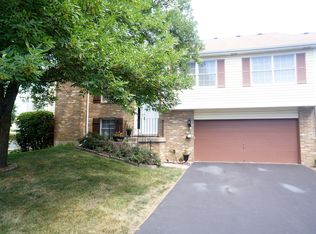 10023 Cambridge Ct, Mokena, IL 60448
