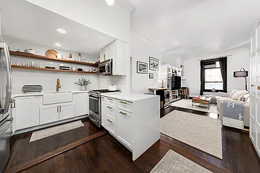 250 Mercer Street, #C616