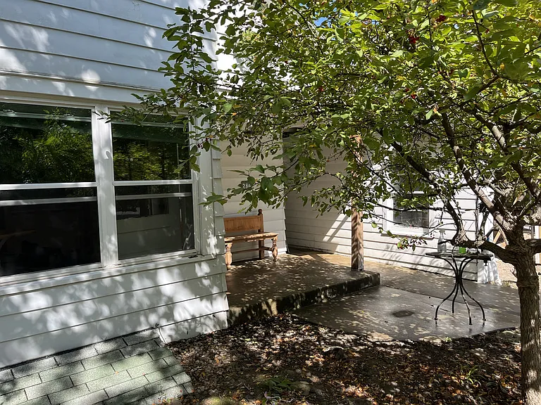 2863 Pickle Rd — Photo 3