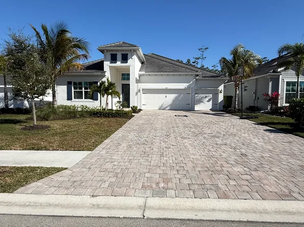 13761 Blue Bay Cir, Fort Myers, FL 33913