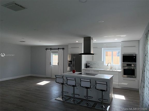 5th image of 9520 Caribbean Blvd