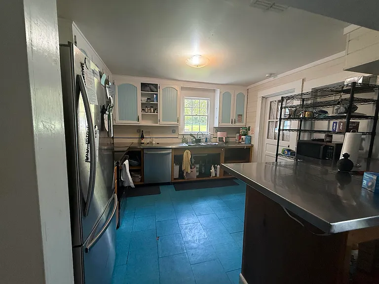846 W Brevard St — Photo 7