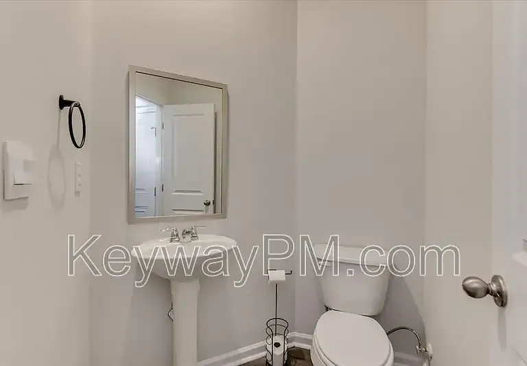 930 Quaint Parish Cir — Photo 16