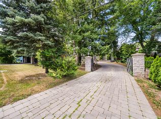 318 Centre St, Vaughan, ON L4J1G7