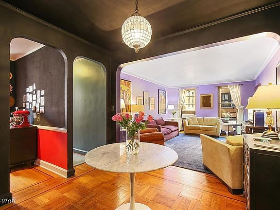 2nd image of 17 Chittenden Ave APT 6D