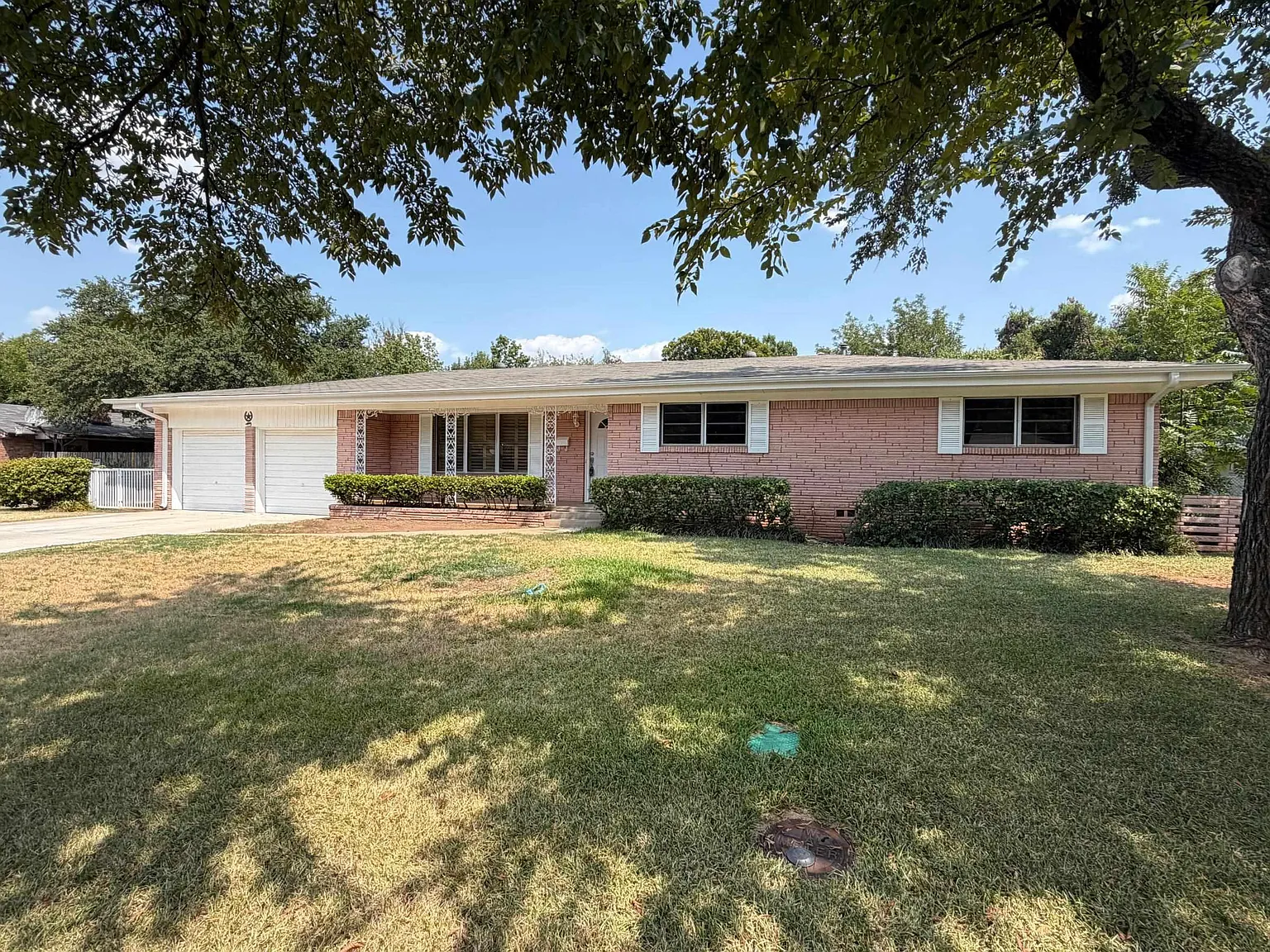 3 bed, 2.0 bath, 1775 sqft, $1,850 — Photo 3