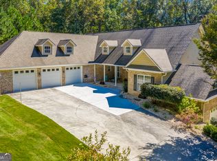 8878 Brewer Rd, Douglasville, GA 30134