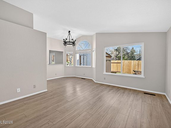 4th image of 6331 Chesterfield Ln
