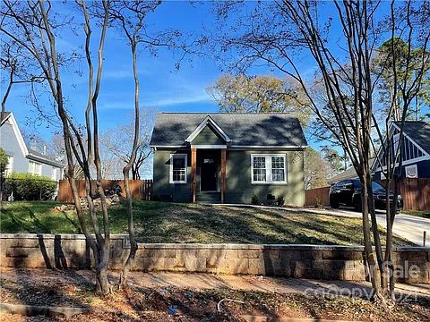 1st image of 2322 Greenland Ave