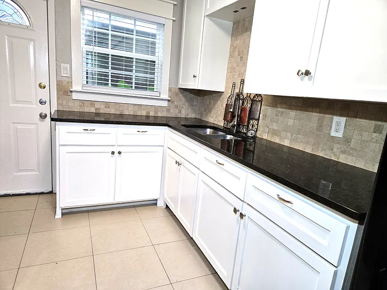 3115 Cleburne St #3115 — Photo 8